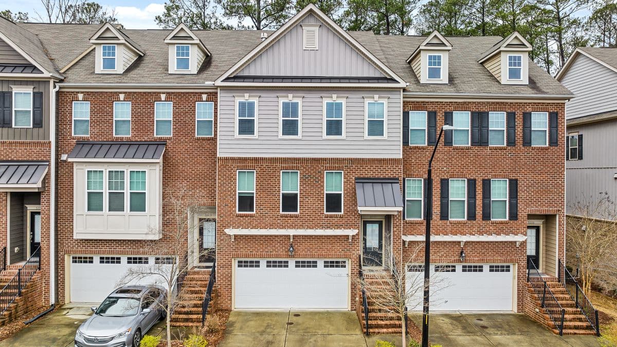 Front of 12 Riverside Commons, Westport